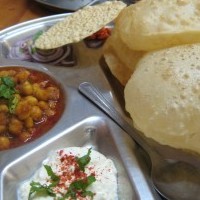 Chana Bhatura